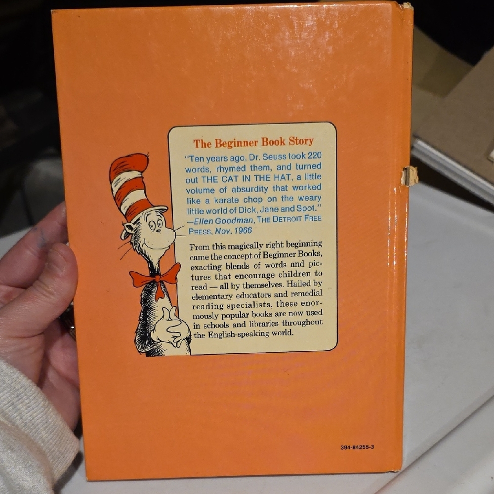 Dr. Seuss 'Oh Say Can You Say?' Book - Orange and Green - Picture 2 of 2